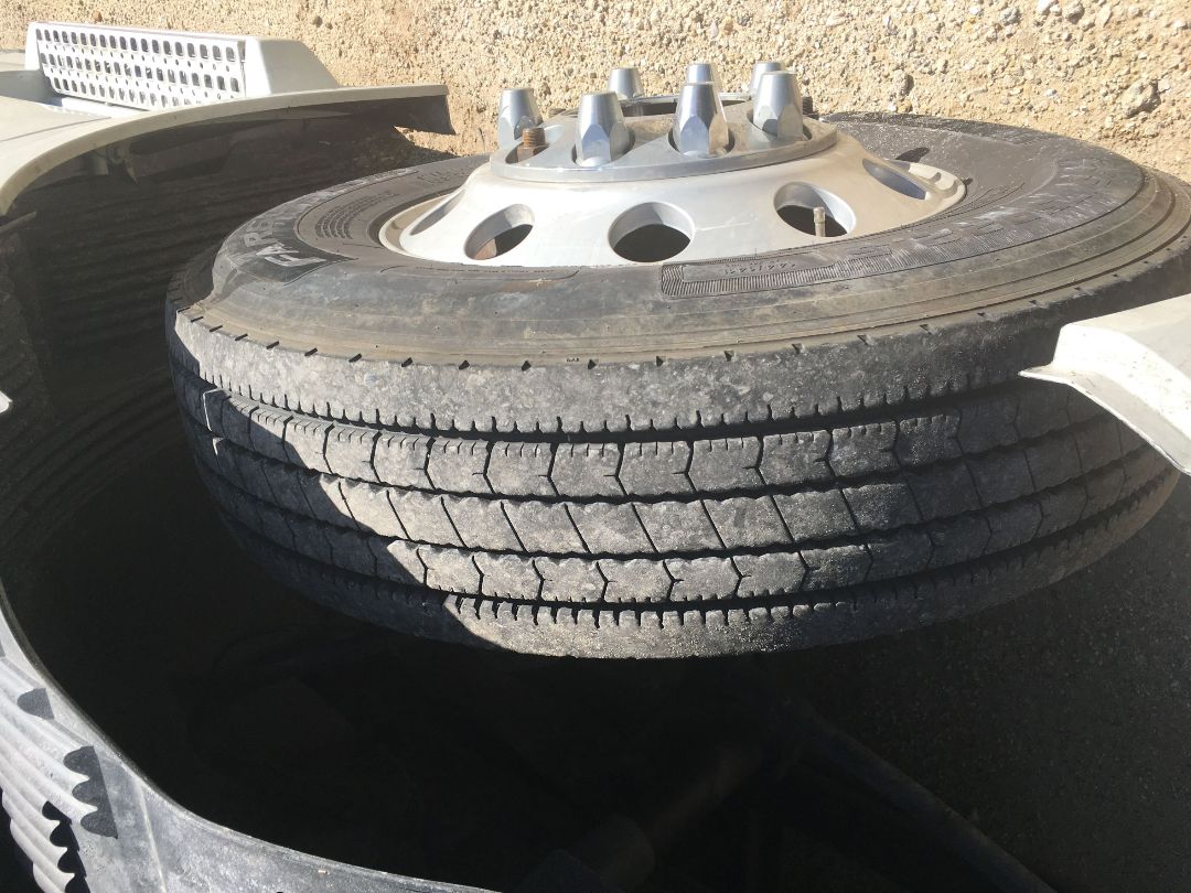 2013 VOLVO VNL 64T670 - Image 20